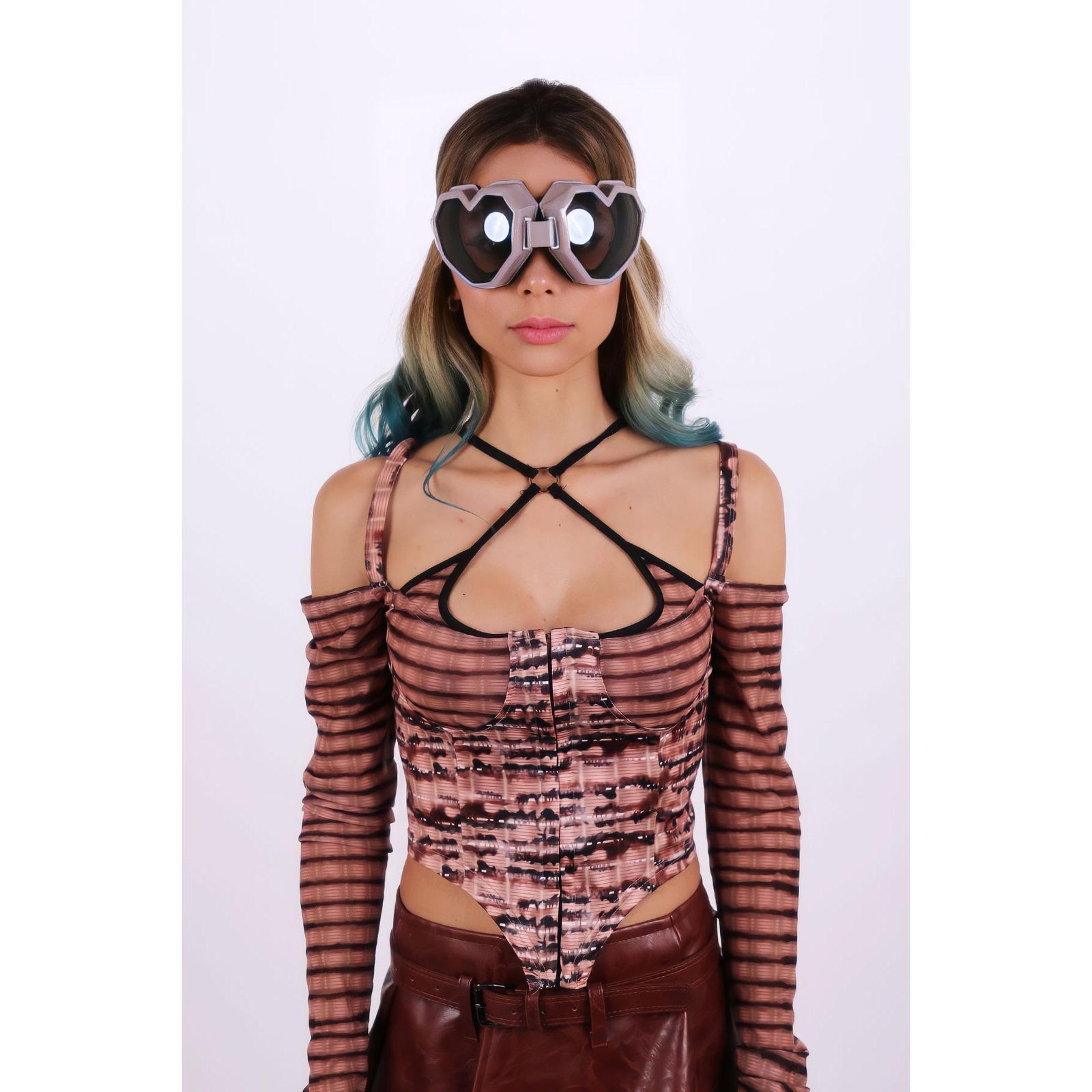 Blusa 'Modo Bella Hadid'